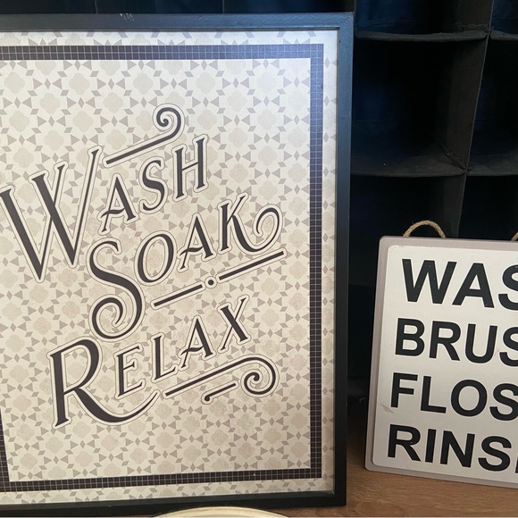 Home decor/items - Picture 5 of 7